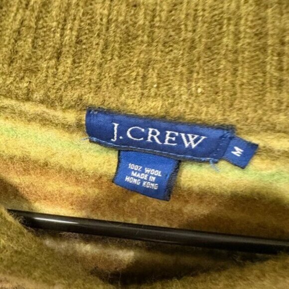 EUC- WOMANS J CREW WOOL CROP SWEATER - Picture 5 of 5